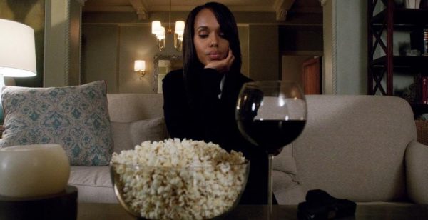 Olivia-Pope-popcorn-and-wine